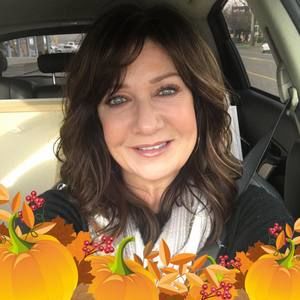 Meet your Posher, Pam